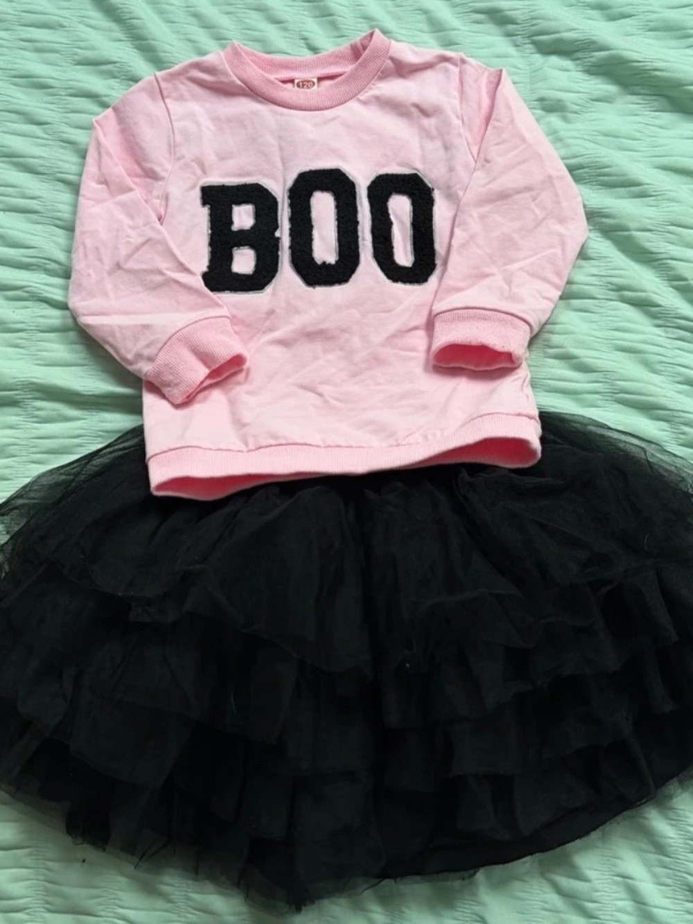 BOO Crewneck & Tulle Halloween Skirt set size 6x/7